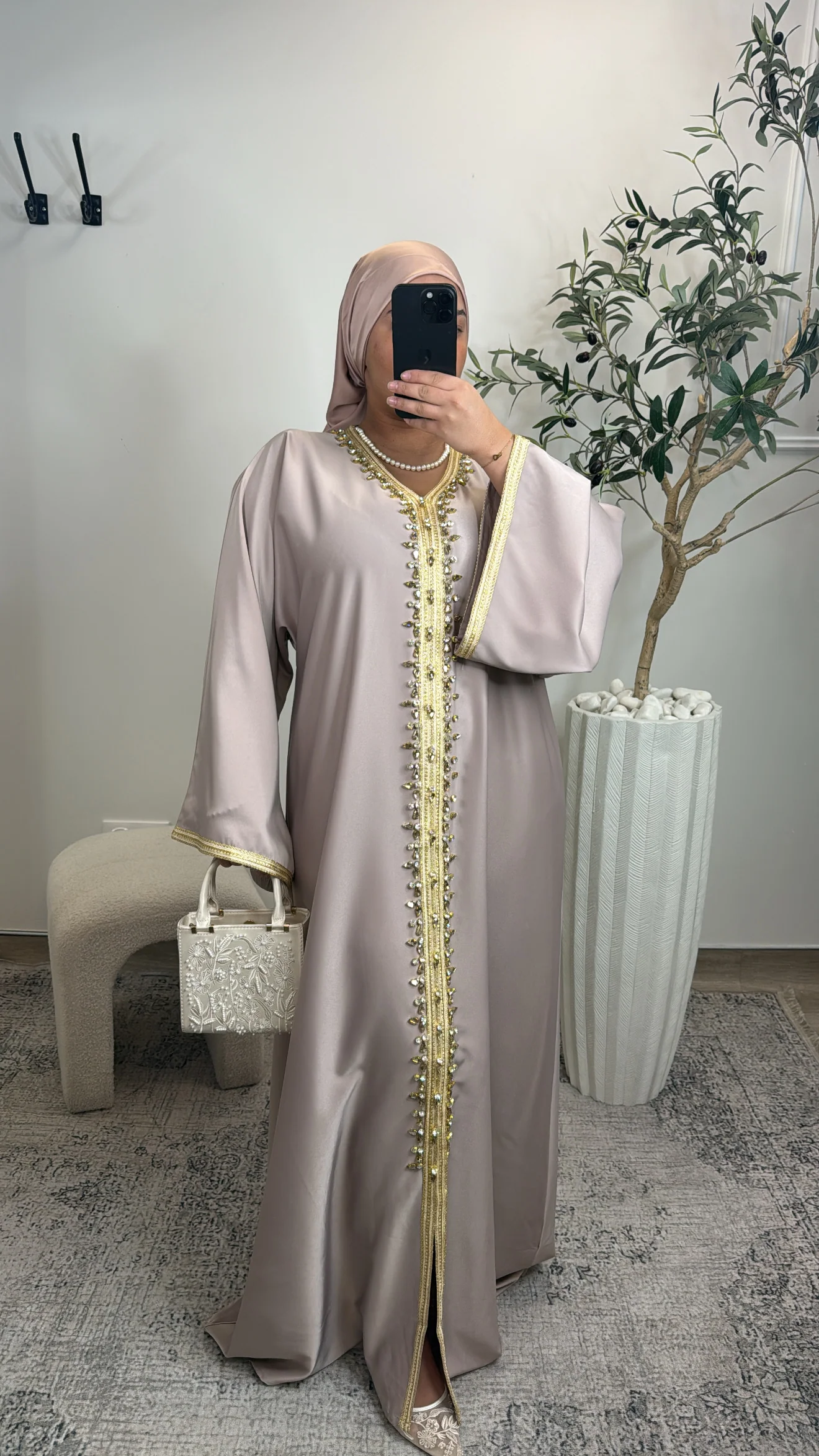 ABAYA PREMIUM NOUR [ TAUPE ET GOLD] - Image 2