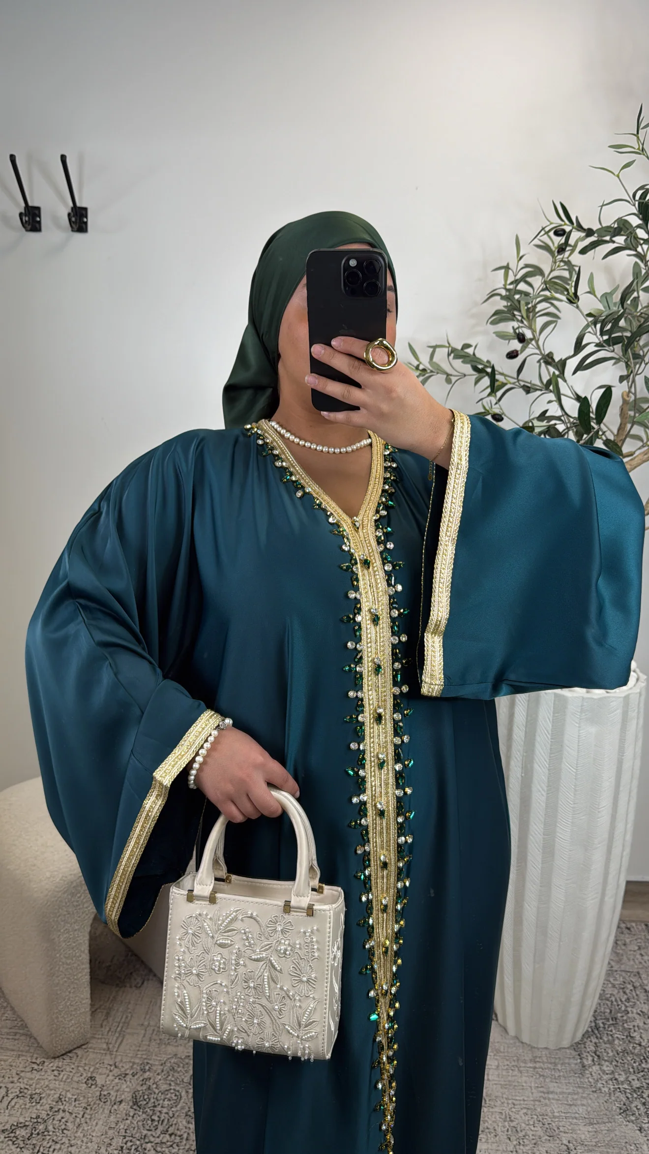 ABAYA PREMIUM NOUR [ VERT et GOLD ] - Image 3